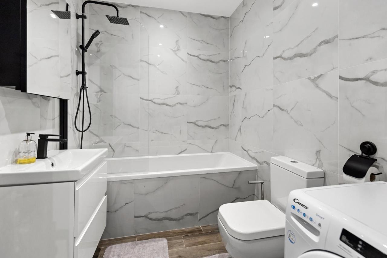 شقة Star London Vivian Avenue 2-Bed Retreat With Garden The Hyde المظهر الخارجي الصورة