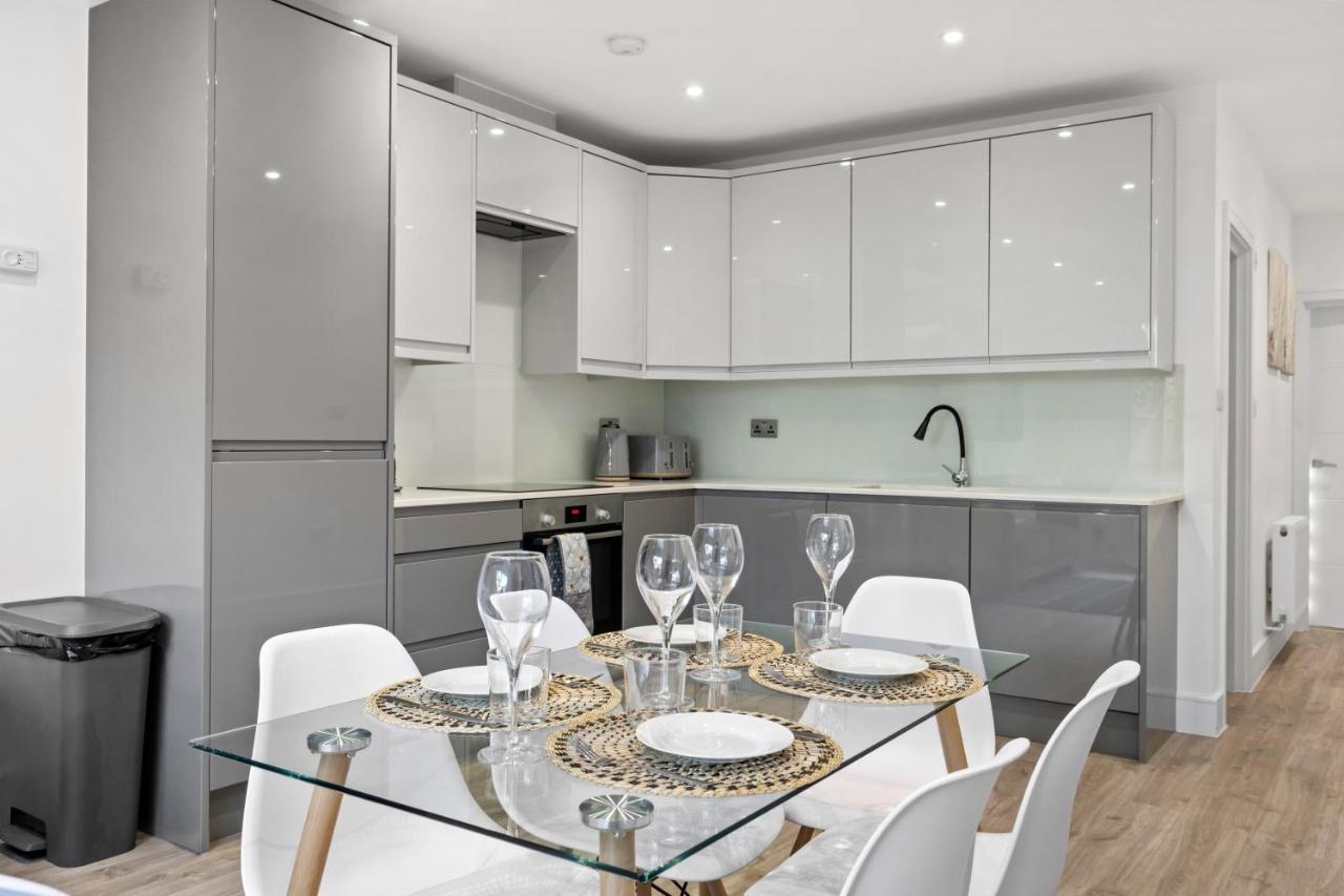 شقة Star London Vivian Avenue 2-Bed Retreat With Garden The Hyde المظهر الخارجي الصورة